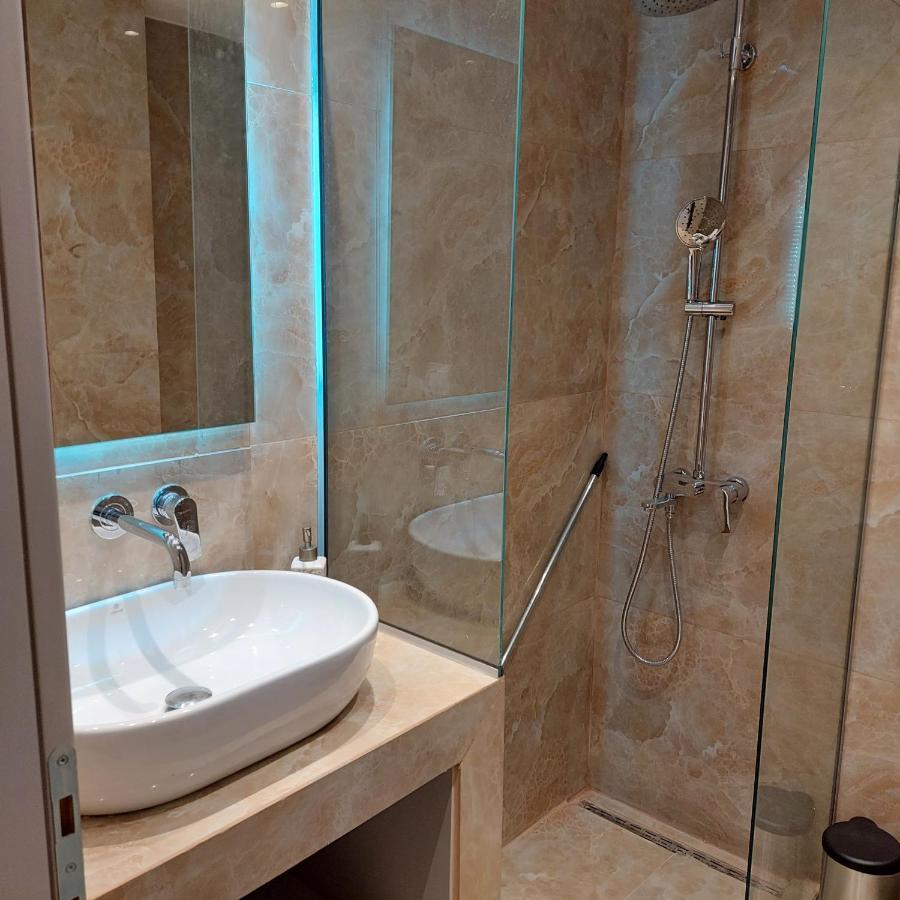 Budget Apartment To The Center 1 Thessaloniki Exterior photo