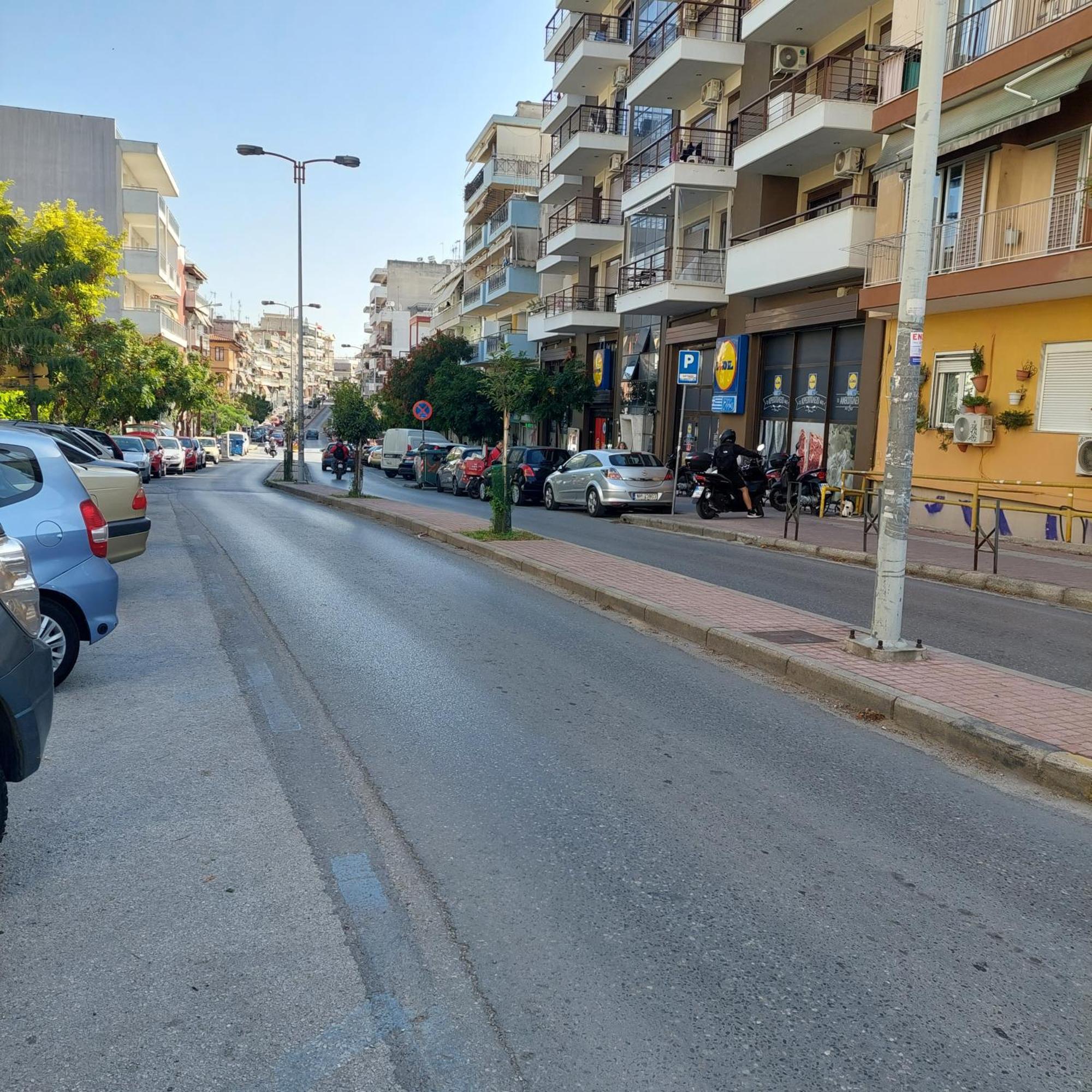 Budget Apartment To The Center 1 Thessaloniki Exterior photo